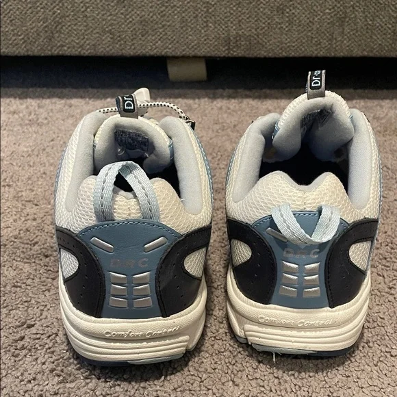 Dr Comfort Wonens Sporty Blue and White Sneakers Size 8W - Picture 6 of 8